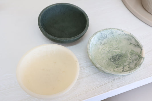Wesley Resin Bowl