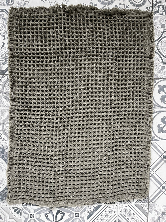 Microfiber Waffle Non slip Bath Mat - Deep Olive