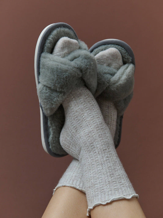 Hommy Frill Wool Crew Socks in Latte