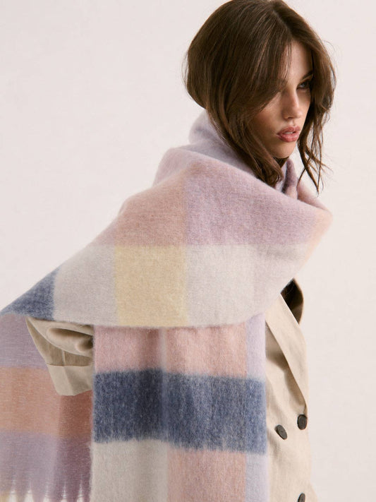 Penelope Fluffy Scarf