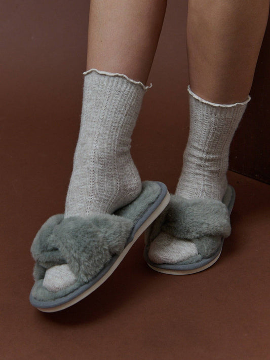 Hommy Frill Wool Crew Socks in Latte