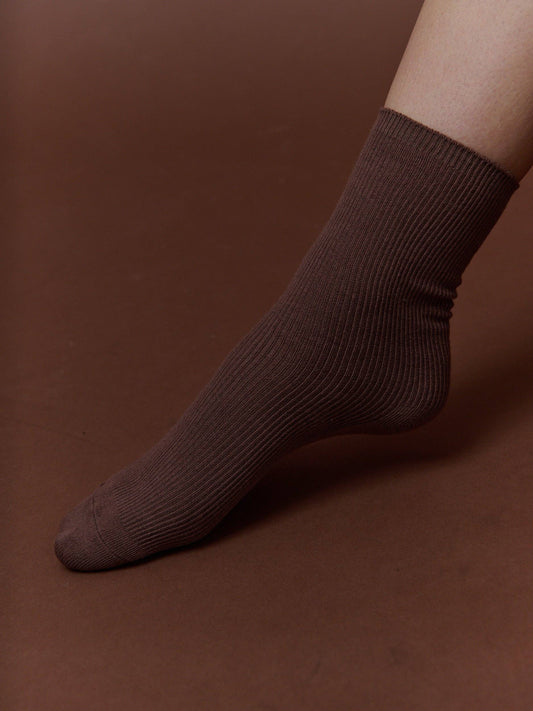 Mocha Rib Crew Socks in Brown